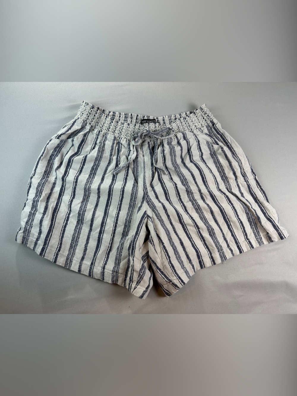High-Waist Striped Smocked-Waist Women’s Shorts White Navy Stripe Pockets